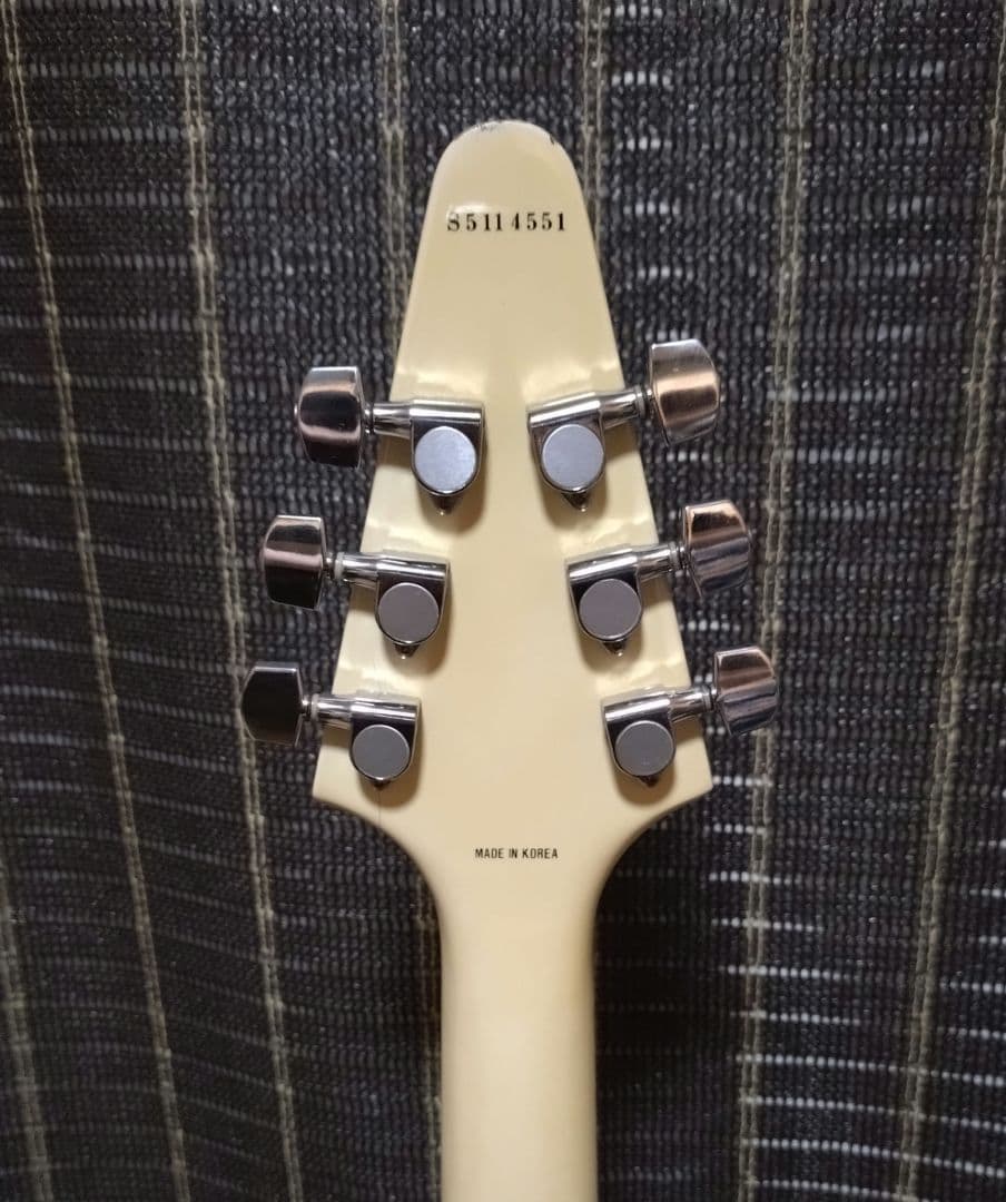 Epiphone by Gibson フライングV SeymourDuncan