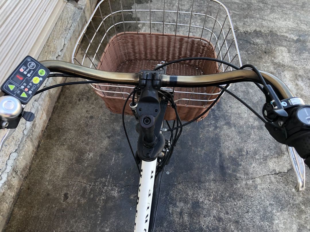 ブリヂストン新機種電動アシスト自転車ハイディ2、26インチホワイトアルミボディー