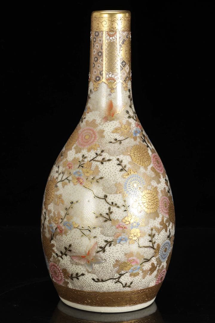 明治期 薩摩焼 丸十字 極細密 色絵金彩 菊蝶文花瓶 金襴手 飾壺 古美術 骨董