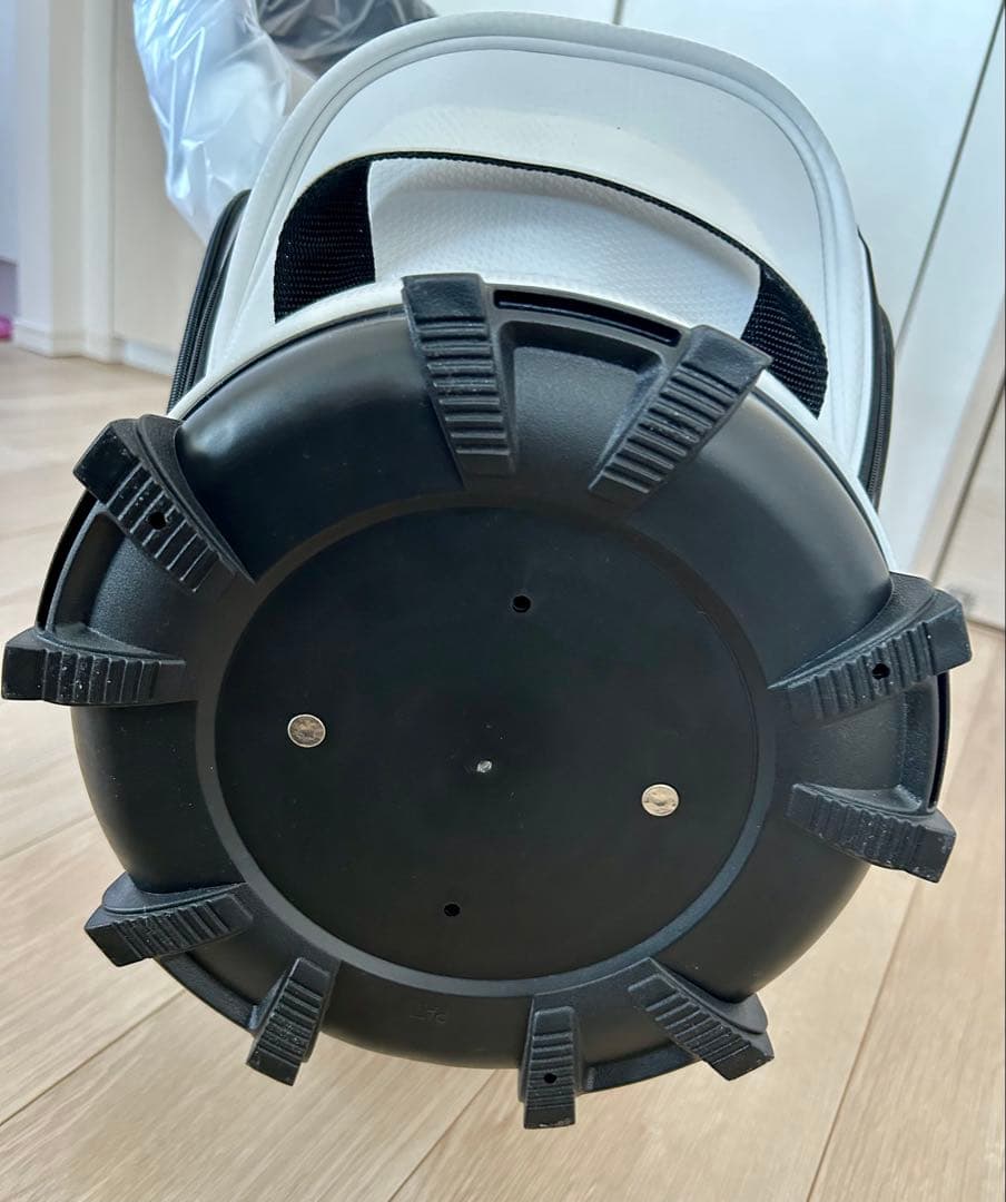 キャディーバッグ　XXIO 新品