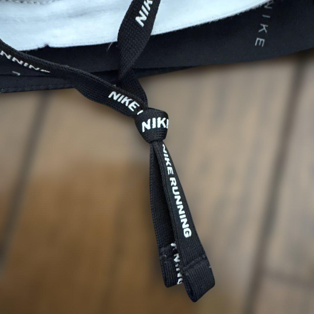 【値下げ】NIKE DRI-FIT ブラック ストライプ パンツ M