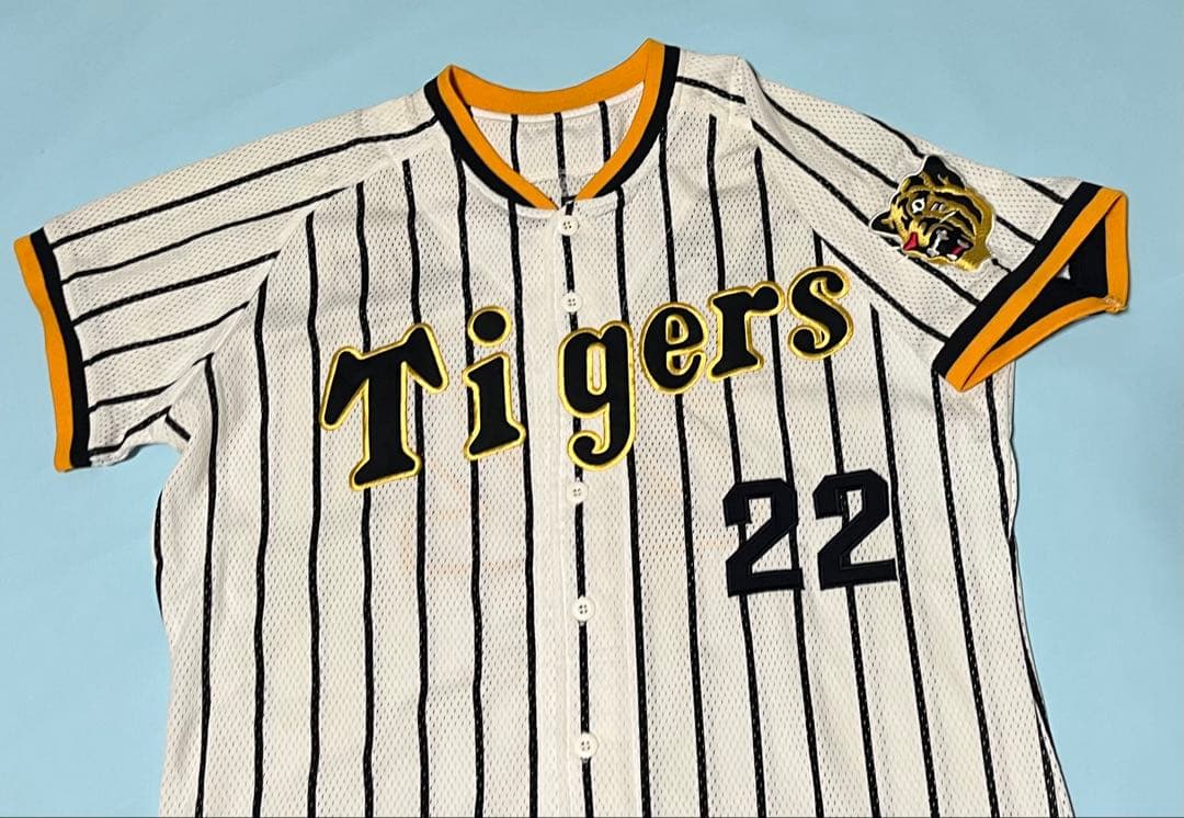 阪神タイガース　田淵幸一選手ユニフォーム　1979-1981復刻モデル
