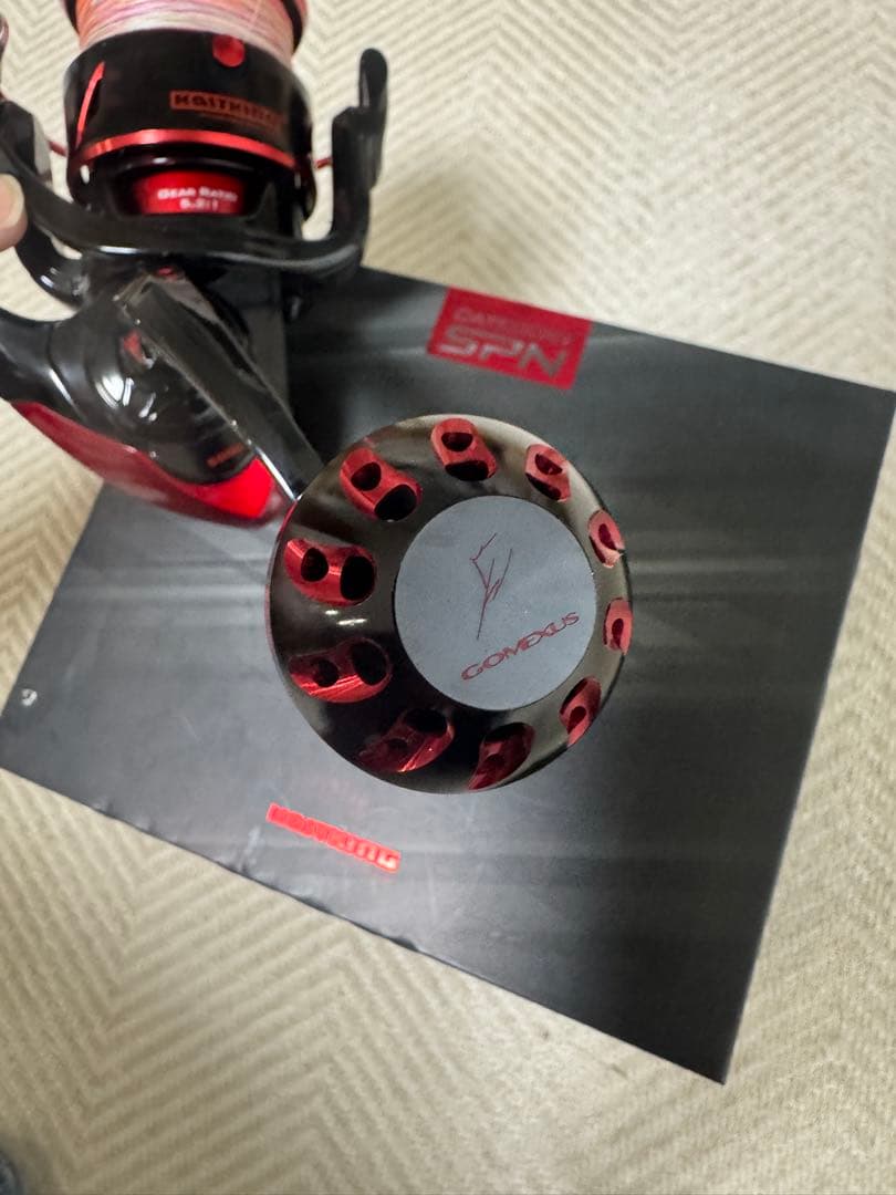 美品　KastKing Sharky III 5000 ゴメクサス　カストキング