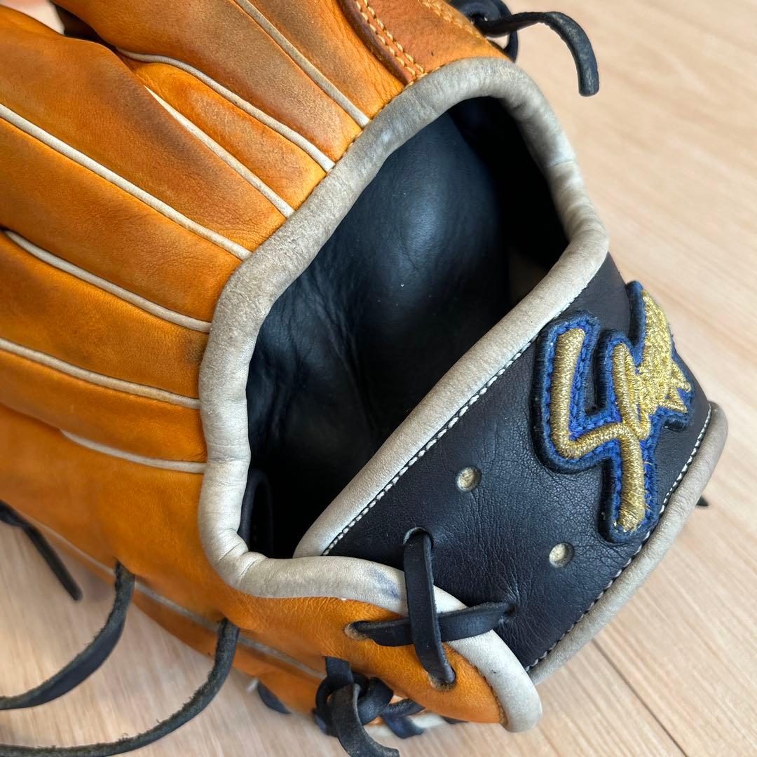 Slugger 硬式外野手用