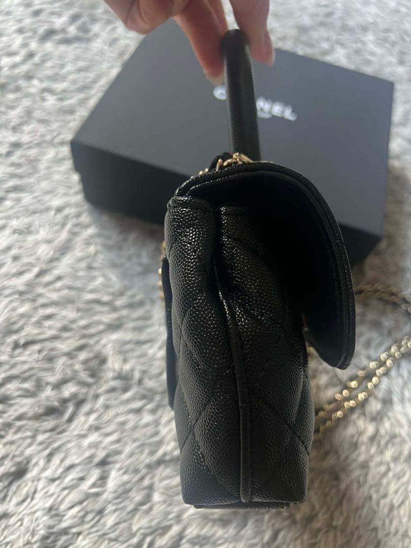 シャネル CHANEL ノベルティ ブラック ハンドル付きショルダー