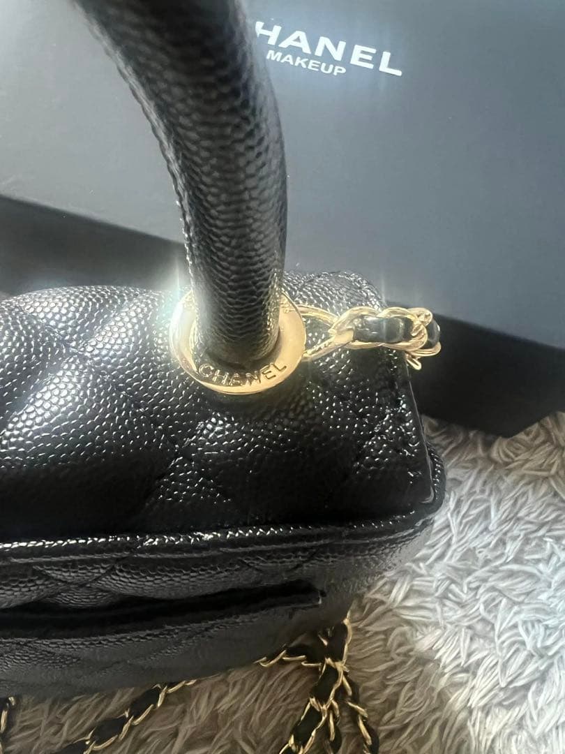 シャネル CHANEL ノベルティ ブラック ハンドル付きショルダー