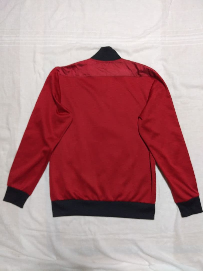 アディダス　トラックジャケット(AC MILAN)