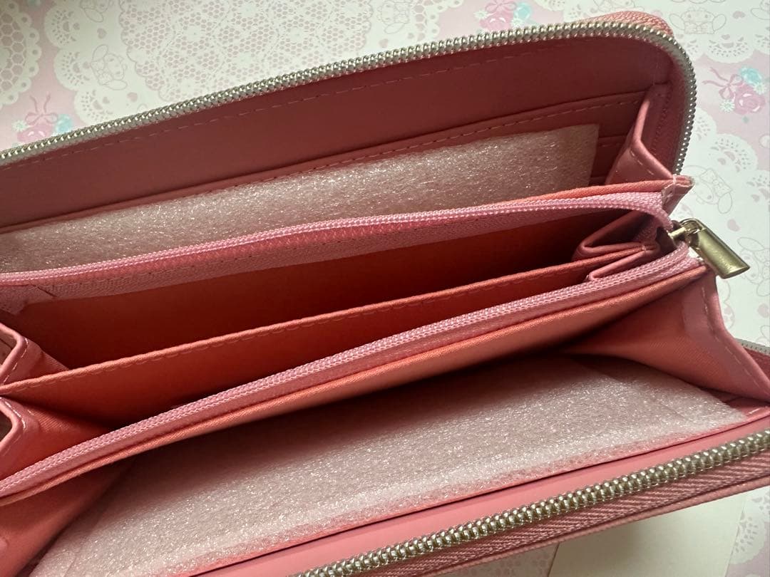 HELLO KITTY ピンク 長財布