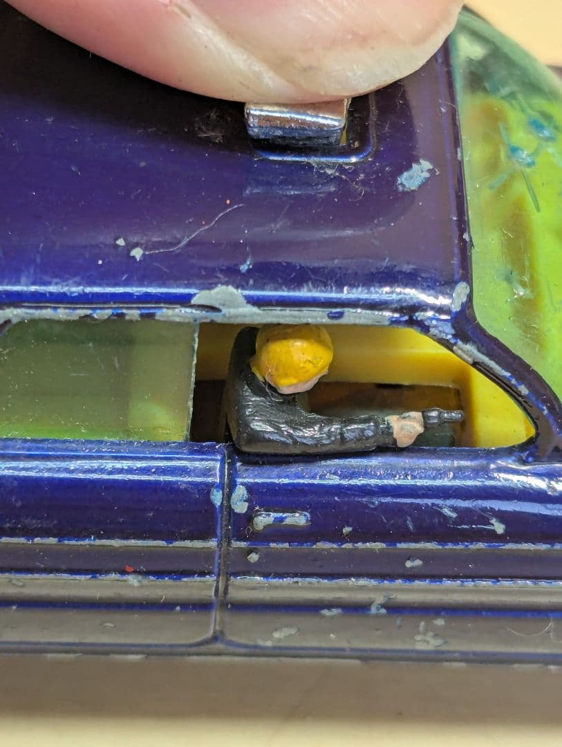 ミニカー CORGI TOYS OLDSMOBILE SUPER 88 U.N.C.L.E