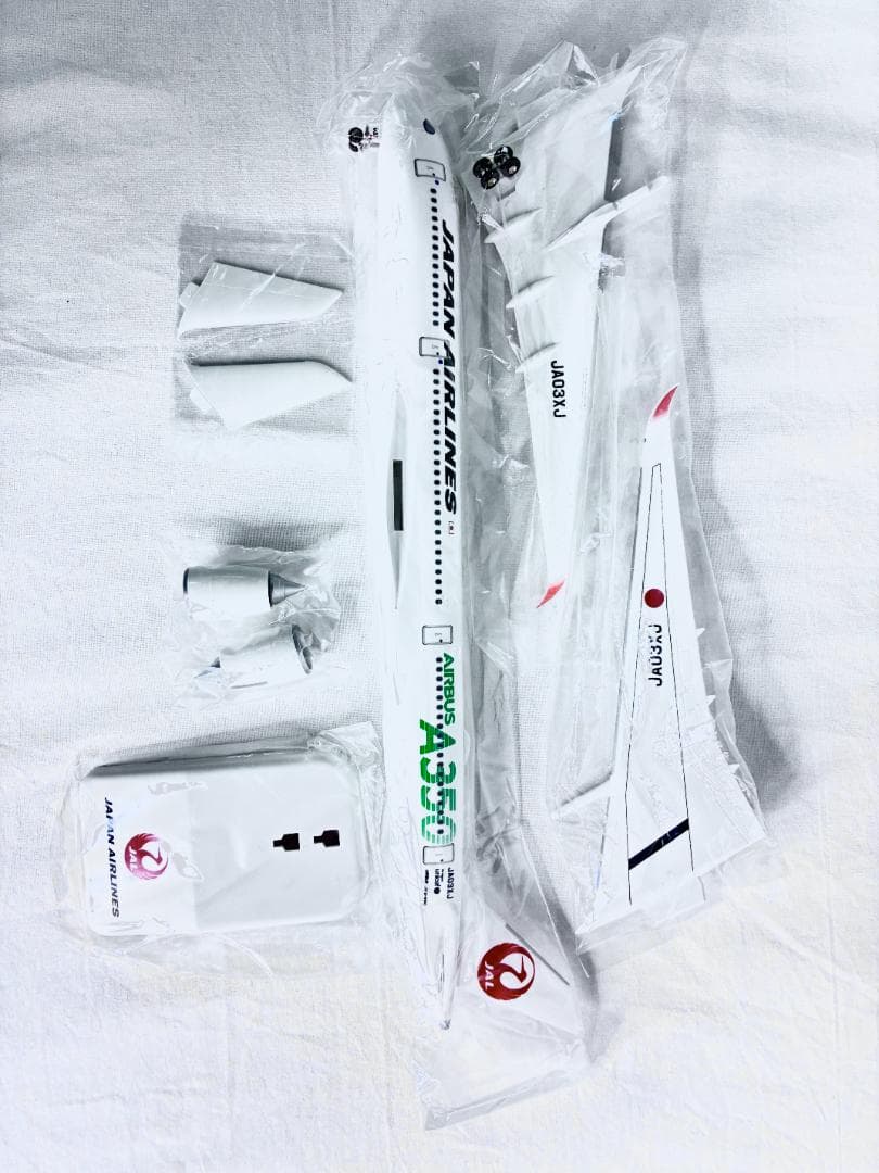 【新品未使用】JAL / AIRBUS A350-900 日本航空 1/200