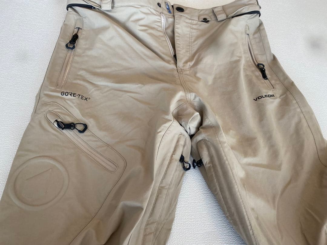 VOLCOM ボルコム　スノボウェア　上下