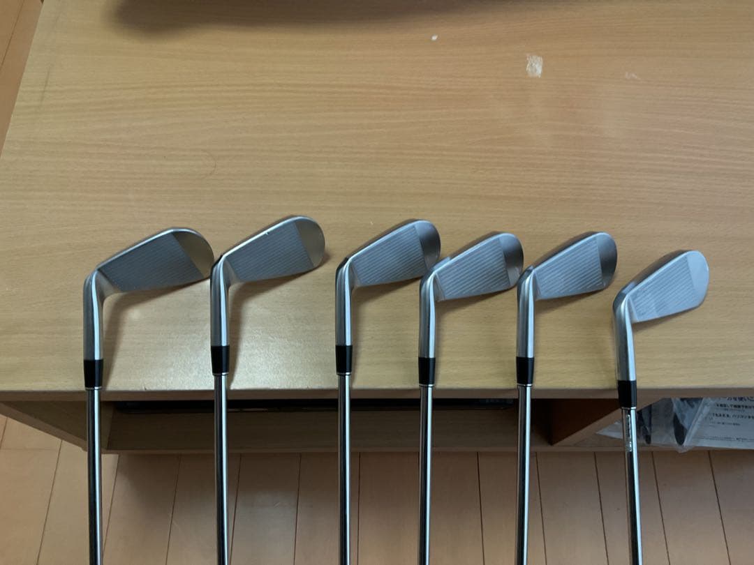 SRIXON ZXi7 アイアンDG85 S200メーカーカスタム5-9.P6本