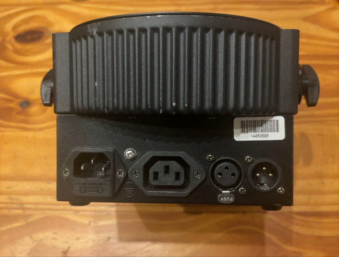 AMERICAN DJ / Dotz Par 36W LEDパーライト