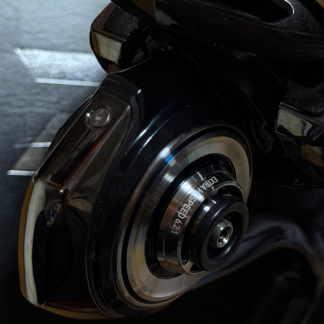 美品 Daiwa ダイワ 19セルテート LT4000-CXH スピニングリール