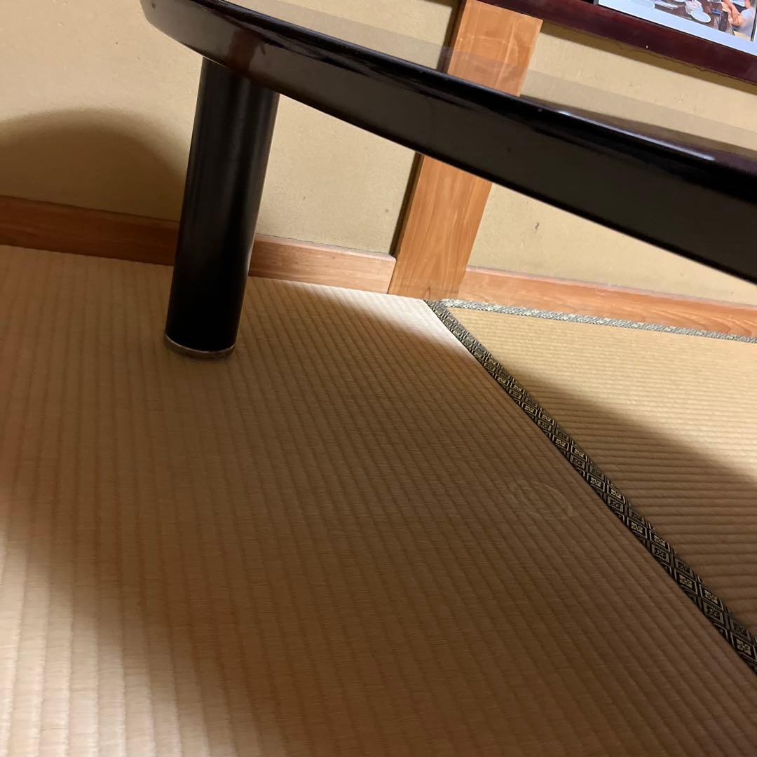 黒い楕円形テーブル 大きめ