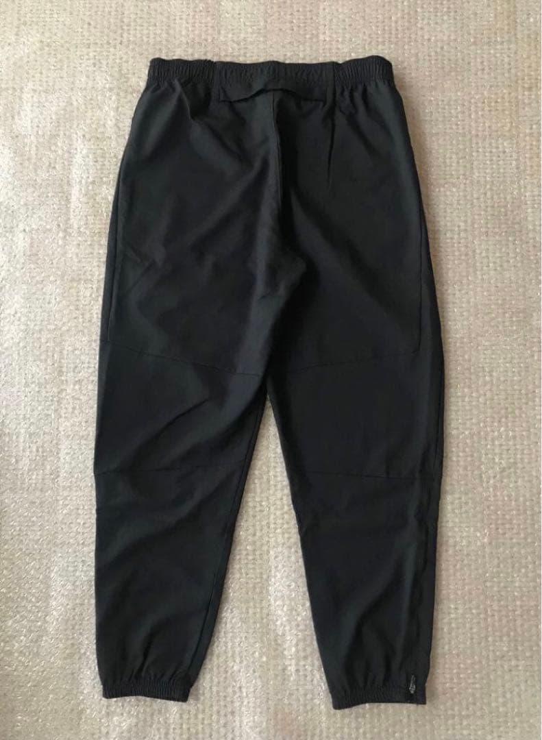 NIKE ナイキ Dri Fit トレーニングパンツ　ランニングパンツ