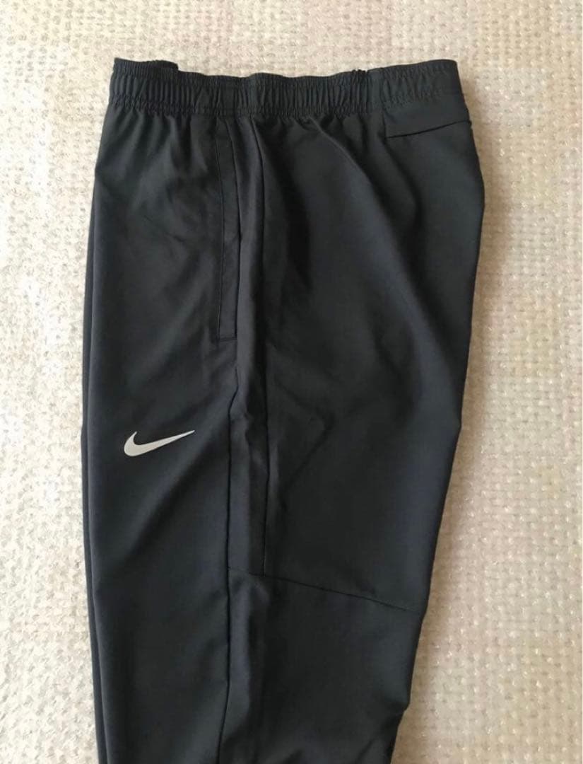 NIKE ナイキ Dri Fit トレーニングパンツ　ランニングパンツ