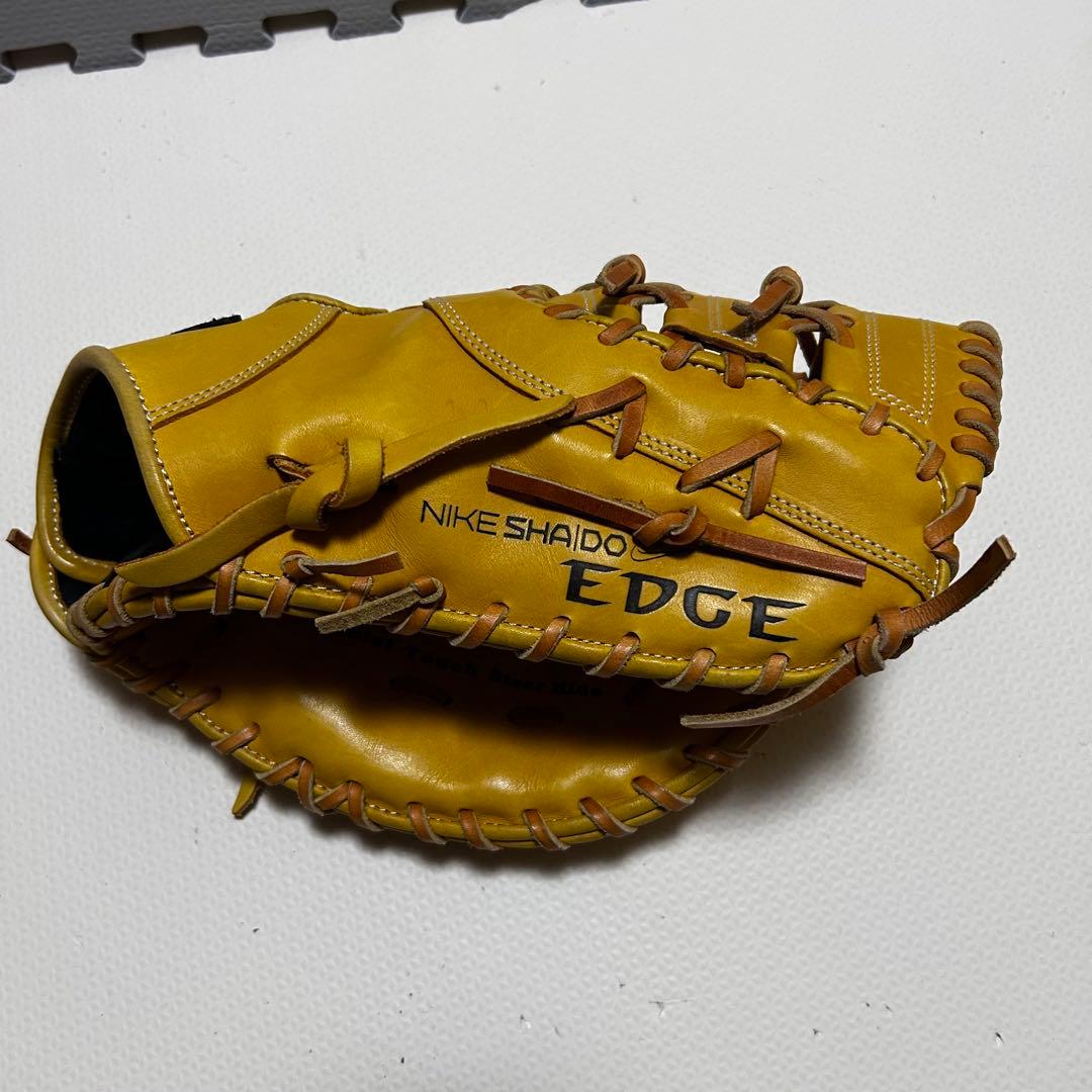 ナイキ　軟式　ファーストミット　一塁　謝道EDGE イエロー