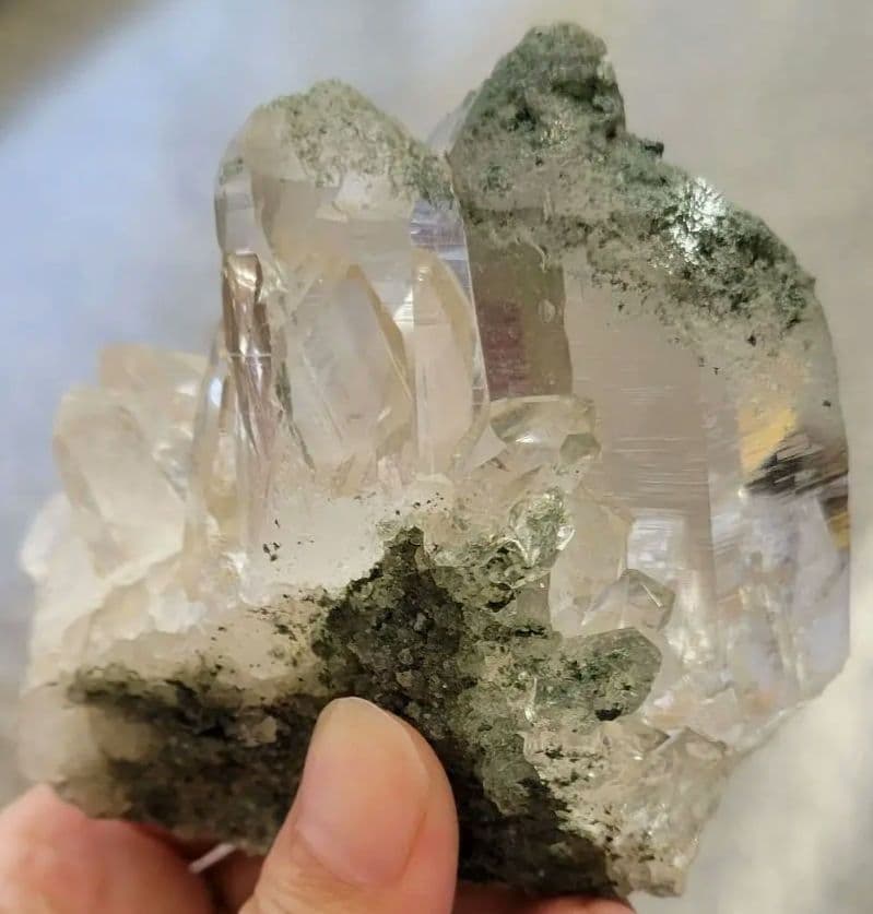 ！逸品！ヒマラヤ鉱山 湧水のような透明感！これぞマニハール水晶原石クラスター！