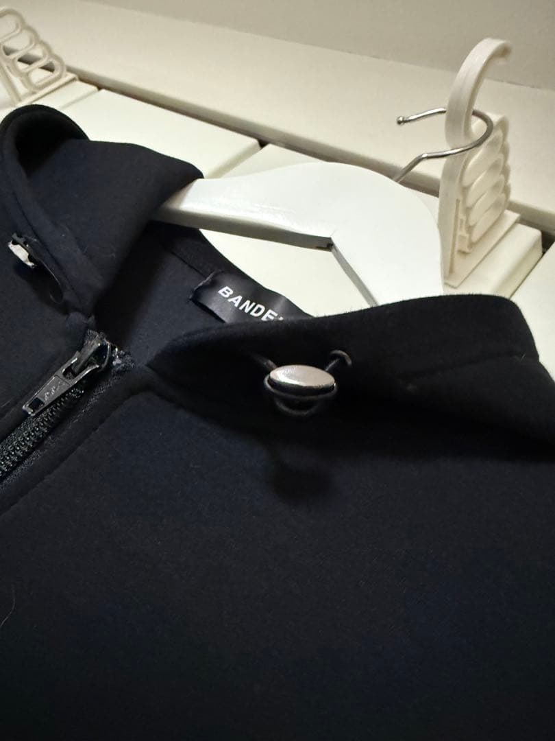 BANDEL バンデル パーカー V SWITCH FULL ZIP PARKA