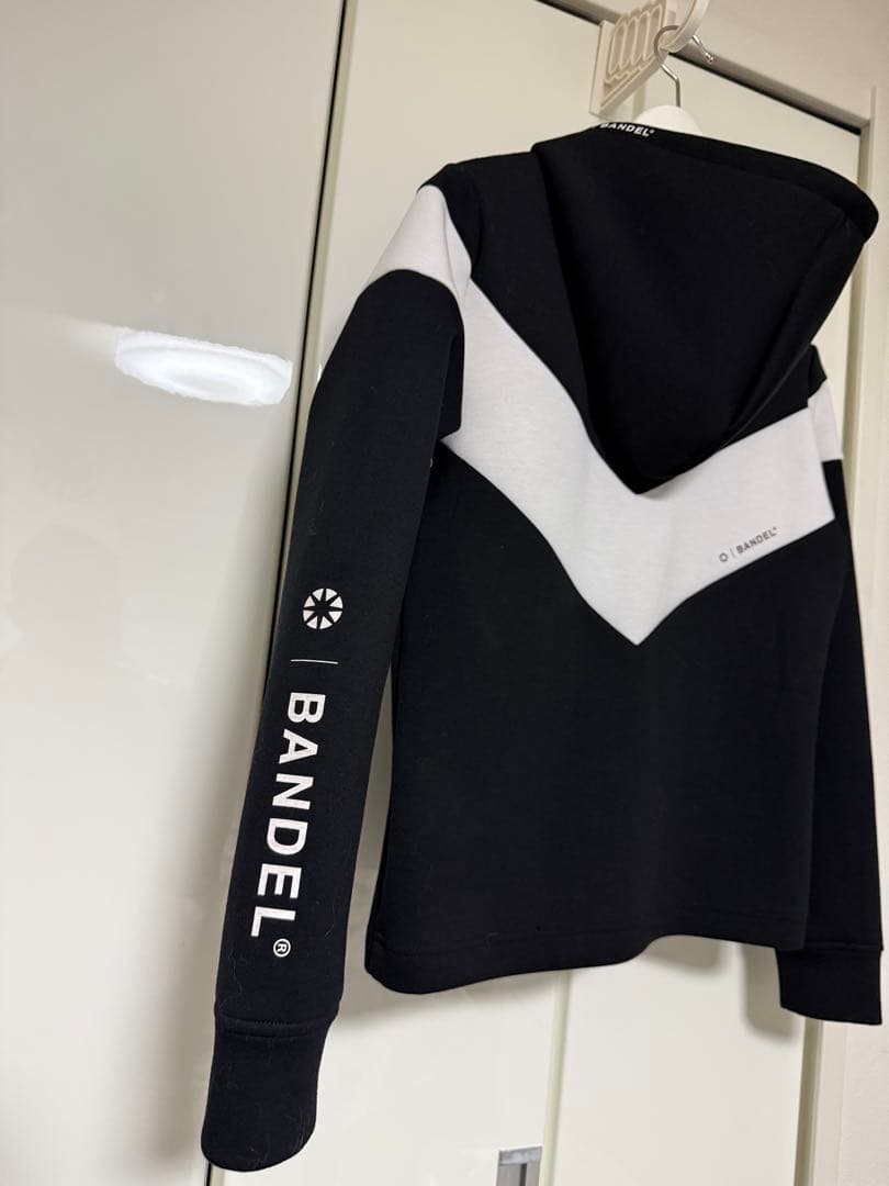 BANDEL バンデル パーカー V SWITCH FULL ZIP PARKA