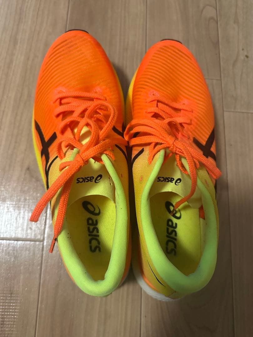 美品asicsアシックス メタスピードスカイ 26.5