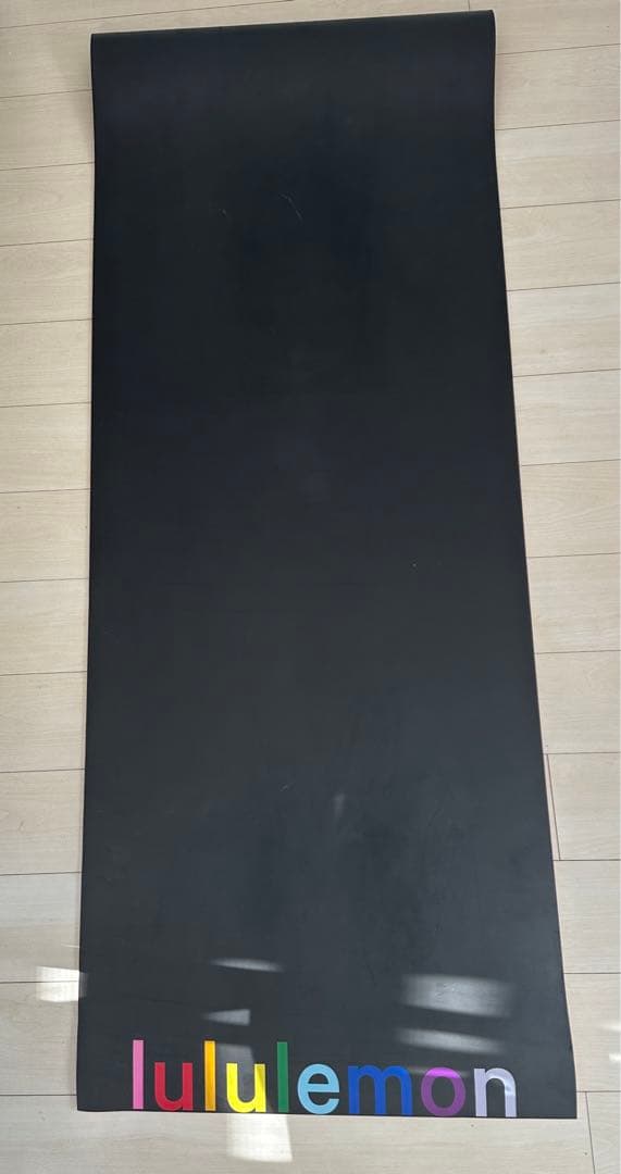 lululemon ヨガマット ストラップ付き