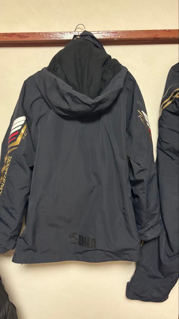 ライさん専用，サンラインSUW-1703防寒服上下セット
