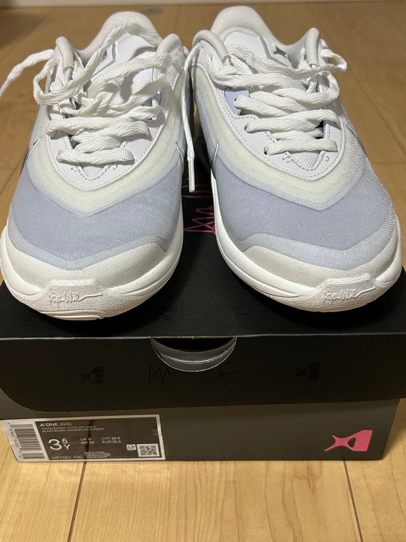 タイムセール！　Nike a'one エーワン　22.5cm