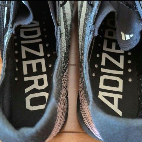 adidas ADIZERO スパイクシューズ 収納バッグ付き