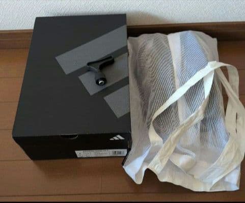 adidas ADIZERO スパイクシューズ 収納バッグ付き