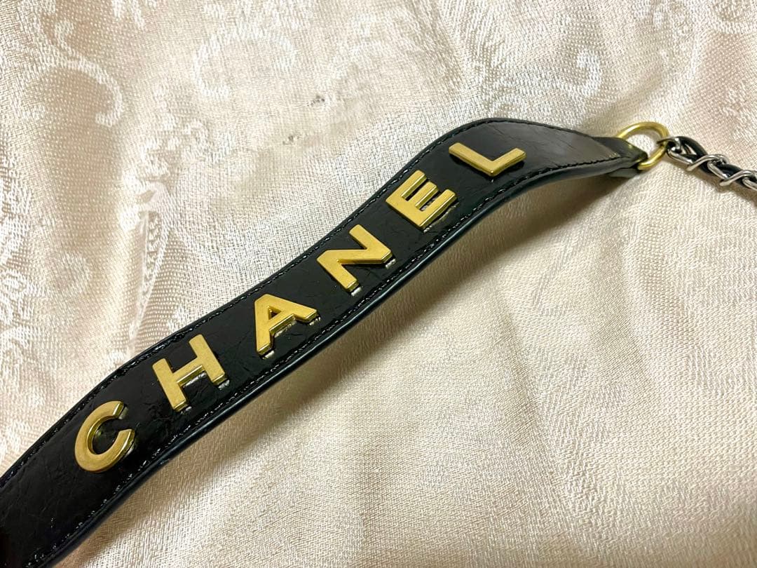 CHANEL スマホショルダーバッグ＆ミニ財布✨限定チャーム付き✨