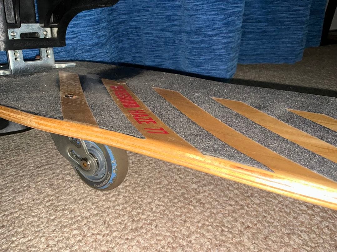 スノーボードのオフトレに最適　スノボ感抜群 Freeboard サイズ77