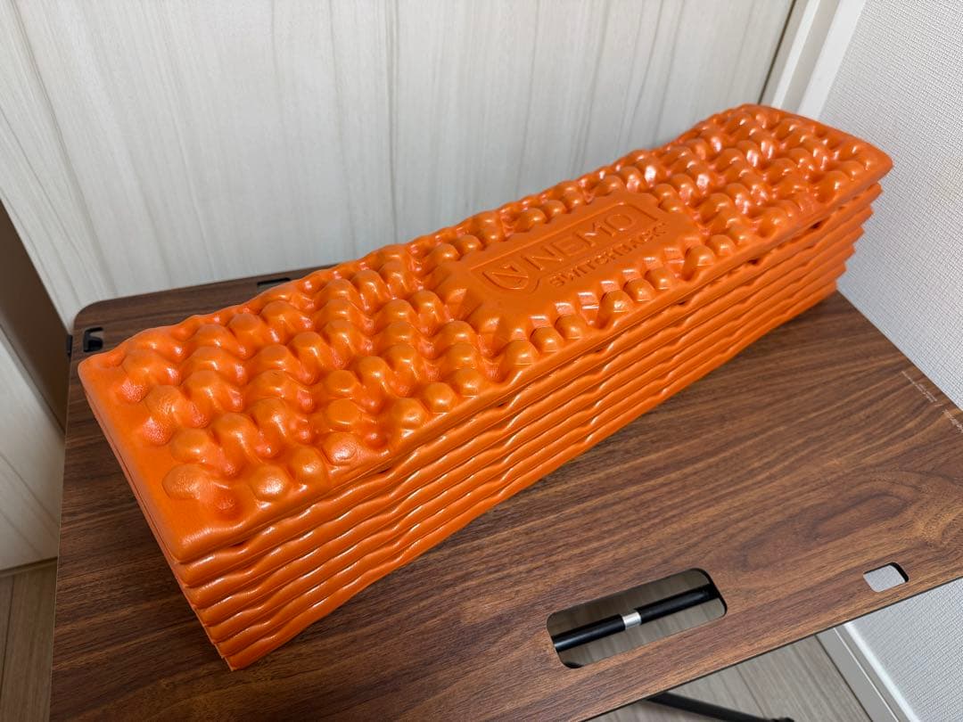 【美品】　NEMO ニーモスイッチバック　スリーピングマット　オレンジ