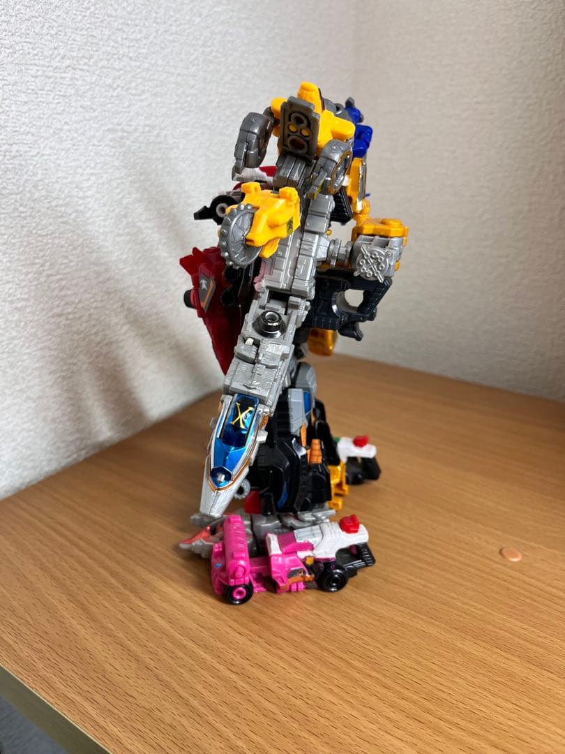 ミニプラ　グットクルカイザーVSX ルパンカイザー パトカイザー ルパパト