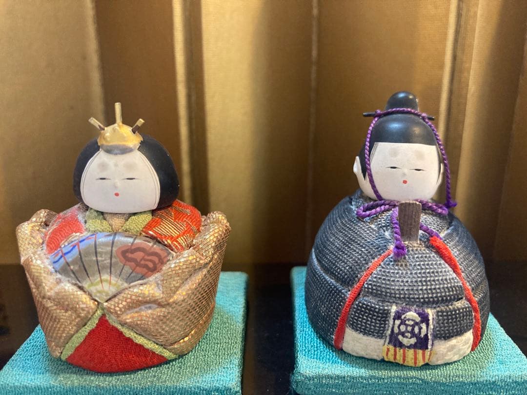 麒*麟様 古い小さな雛人形、雛道具セット　アンティーク