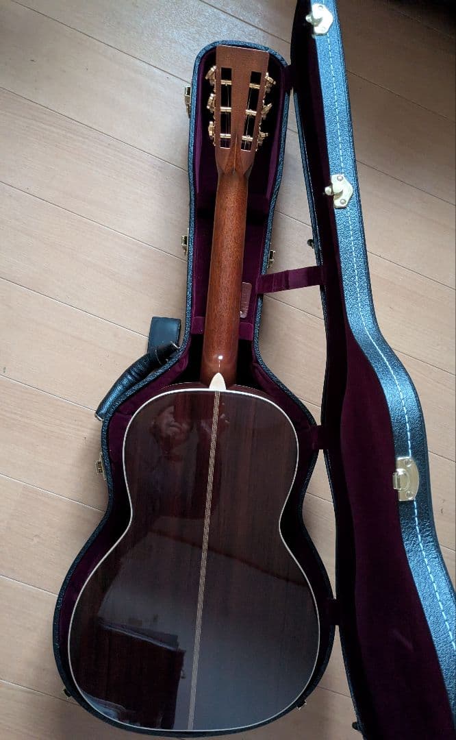 Martin 0012-28 Modern Deluxe 　貴重　保証期間内