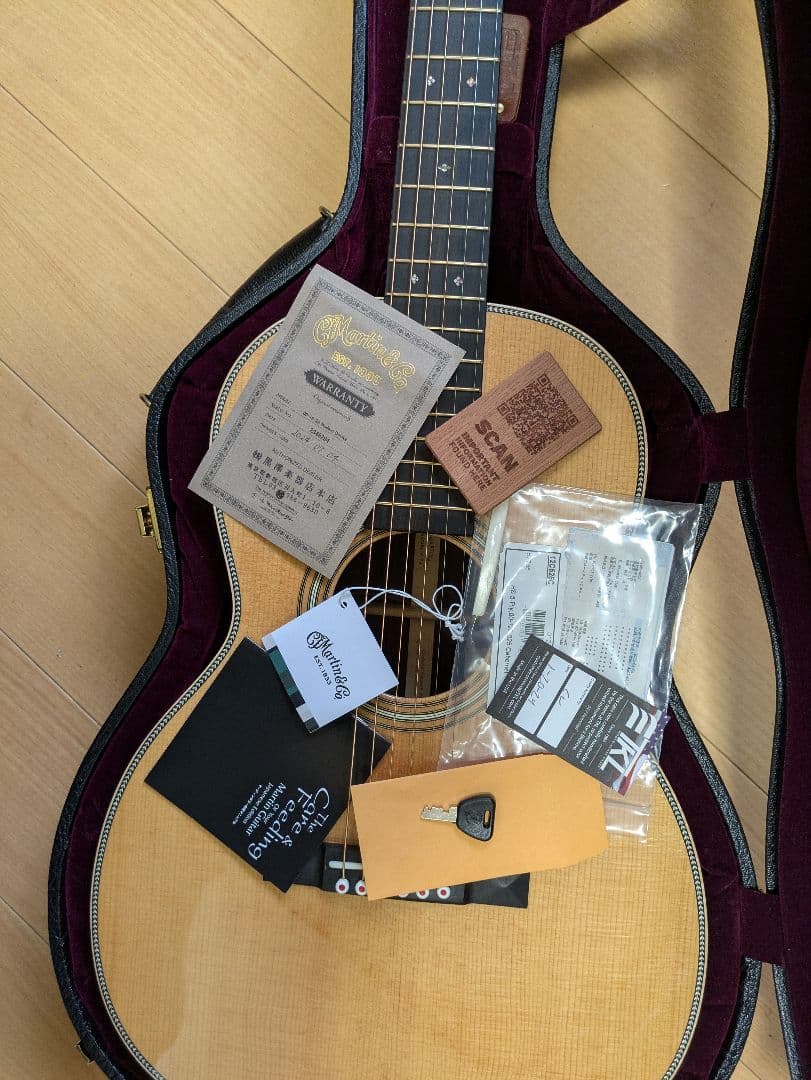 Martin 0012-28 Modern Deluxe 　貴重　保証期間内