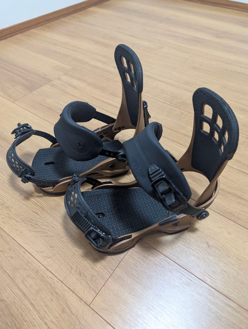 UNION スノーボードビンディング atlas　Mサイズ