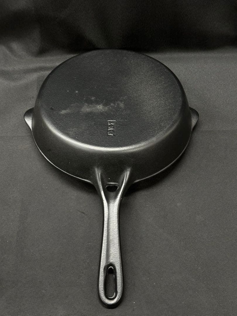 【美品】南部鉄器　岩鋳　フライパン　鉄鍋　24cm