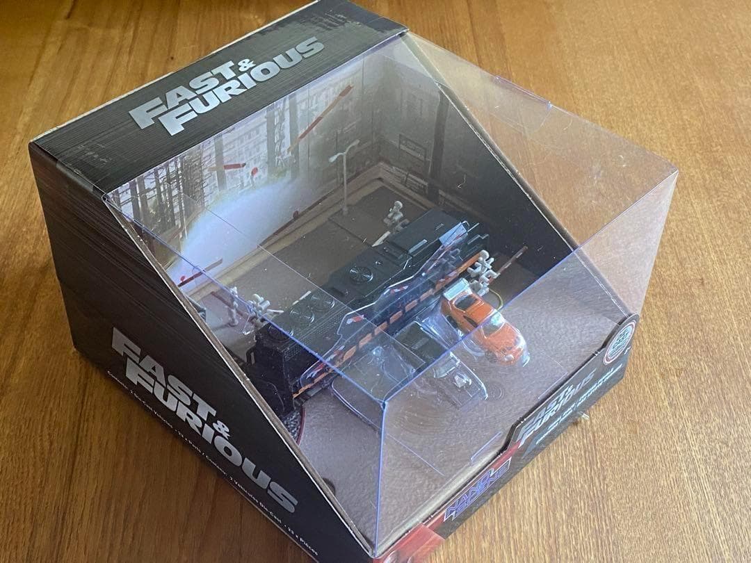 【新品・未使用】ワイルドスピード ファイナルシーン ジオラマ フィギュア