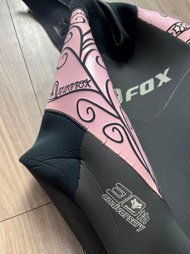 SURF FOX フルスーツ ブラック・ピンク