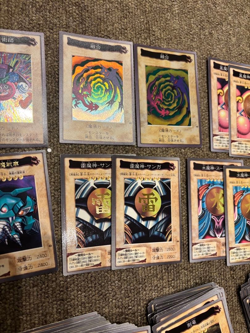 遊戯王カード　バンダイ版　まとめ売り　250枚以上