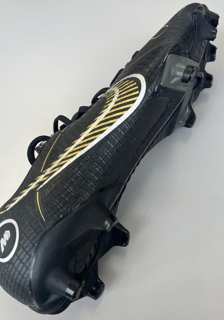 新品 ナイキ マーキュリアル ヴェイパー１４ サッカー スパイク 26.0cm