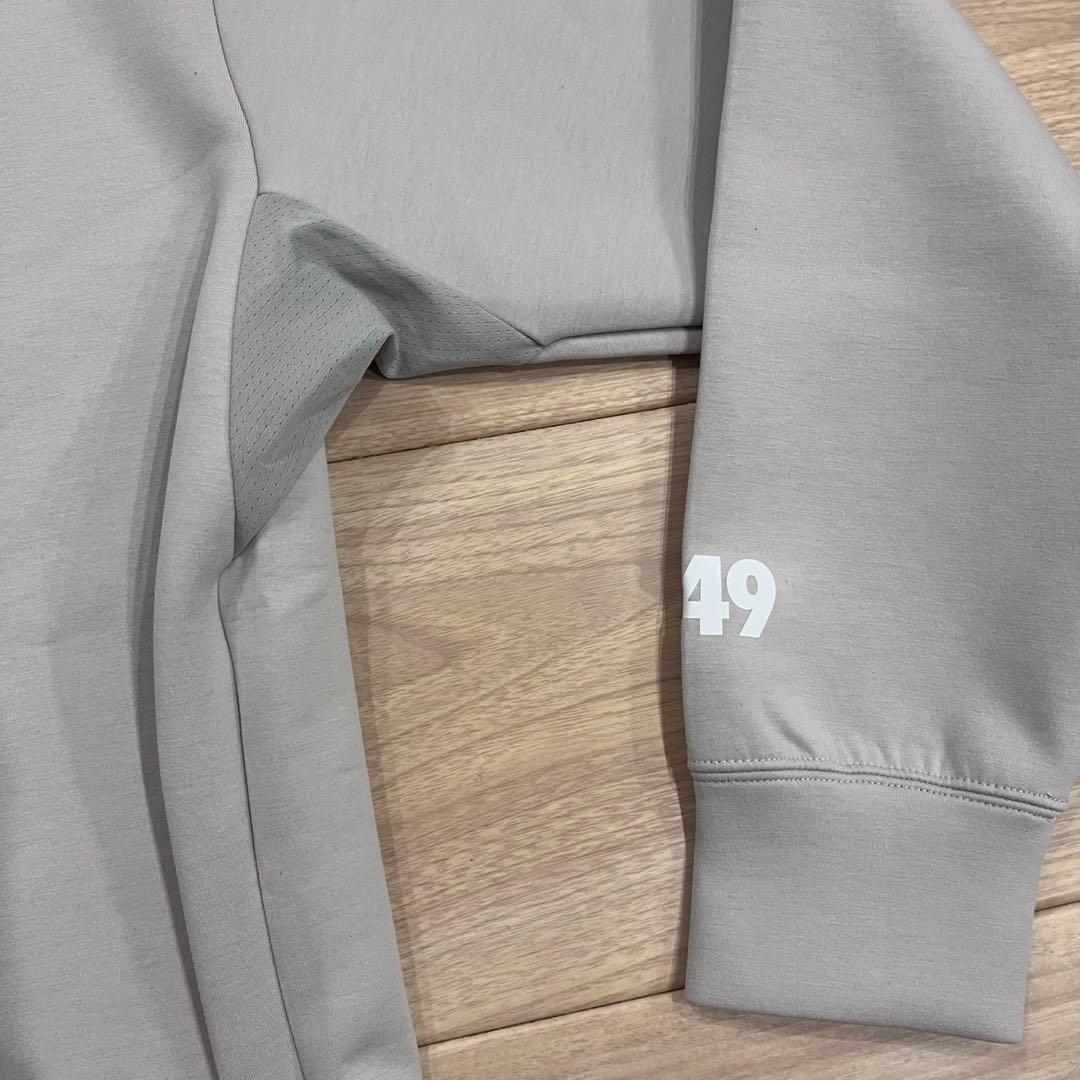 【新品未使用】TFW49 XL グレー スウェットシャツ