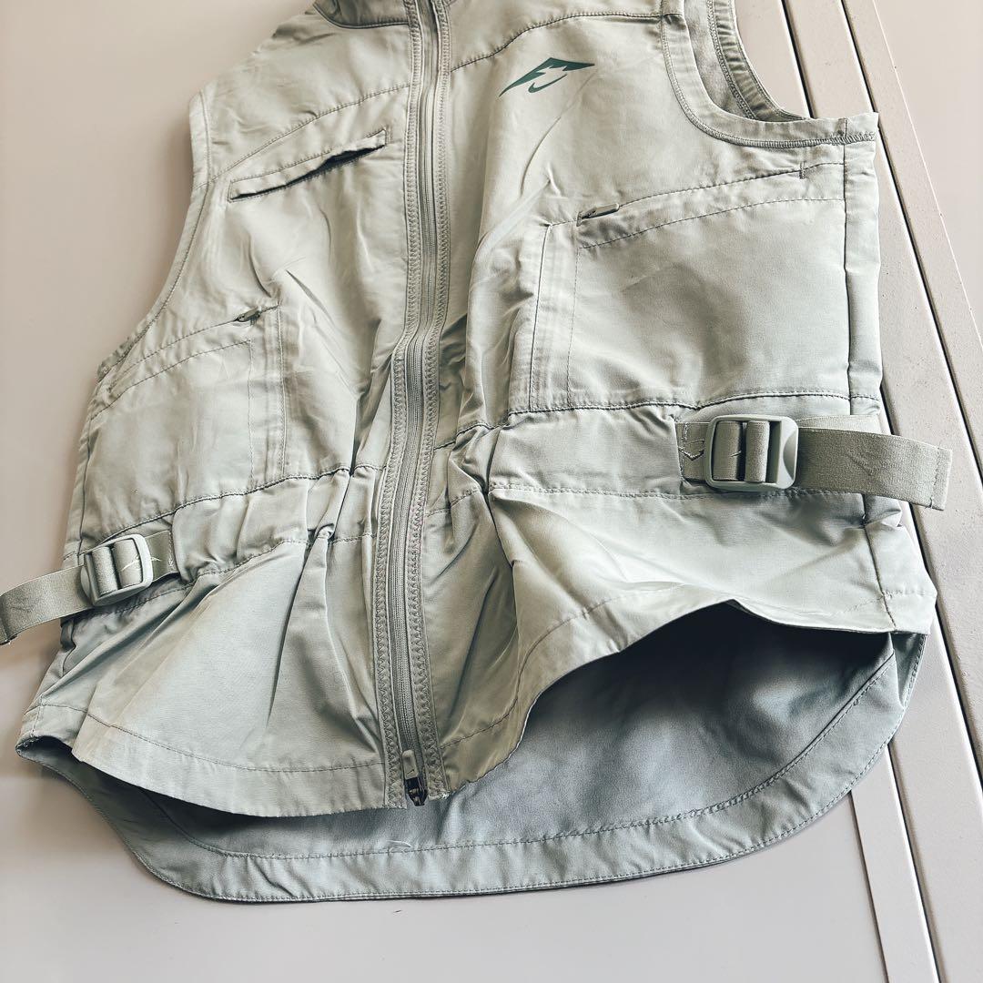 【新品】ナイキ ベスト トレイル レペル ランニングベスト 撥水 L