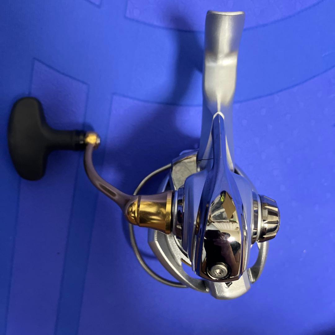DAIWA 21フリームス LT 2500-XH スピニングリール