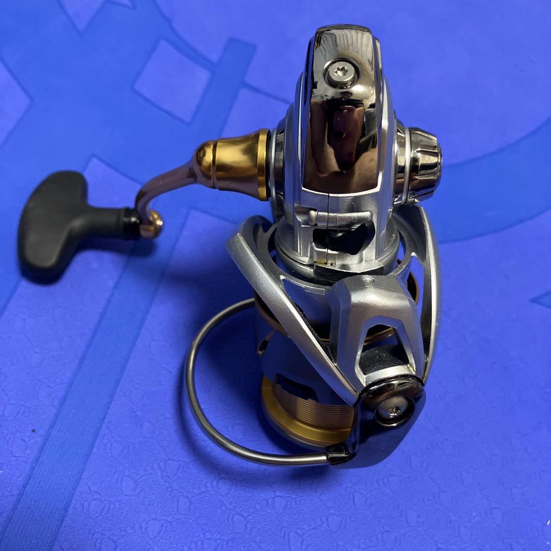 DAIWA 21フリームス LT 2500-XH スピニングリール