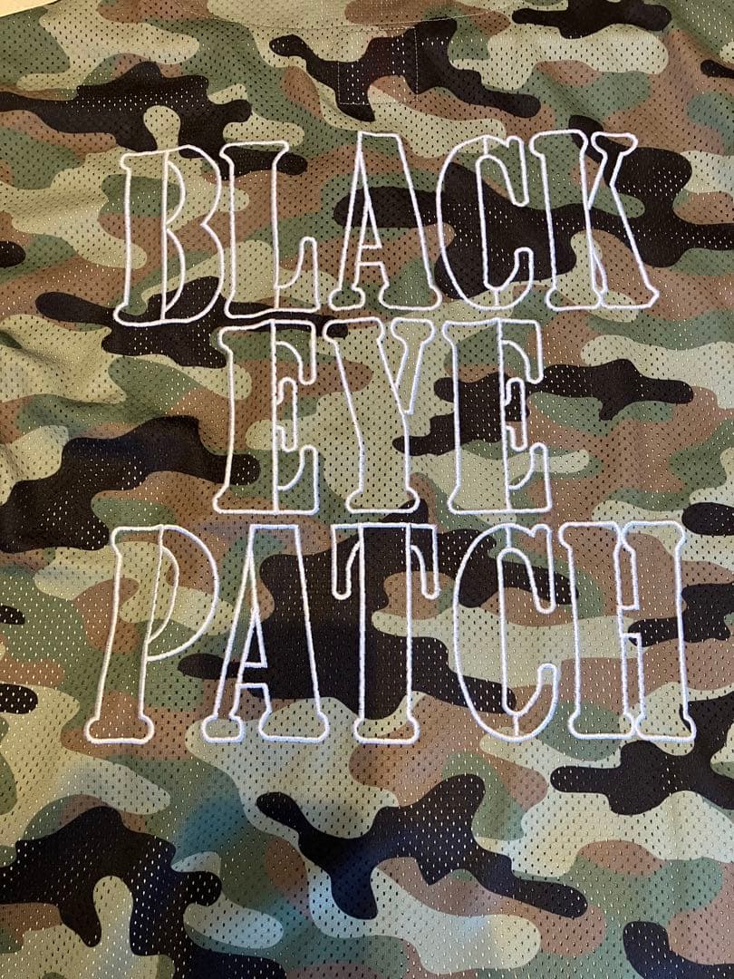BLACK EYE PATCH 迷彩柄 ボタンシャツ
