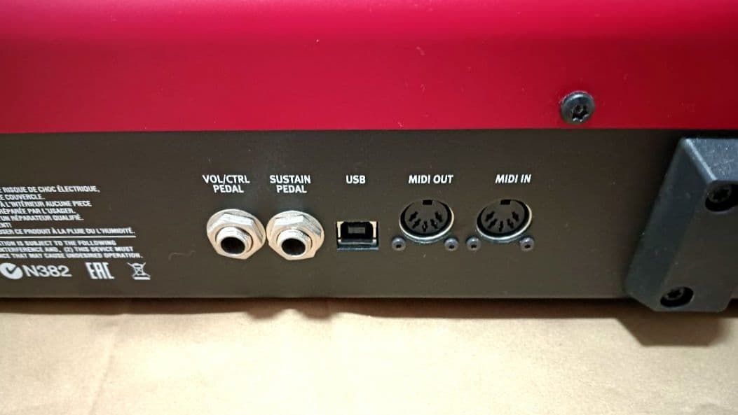鍵盤楽器 Nord Piano 5